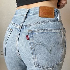 Levi’s 501 Original Crop